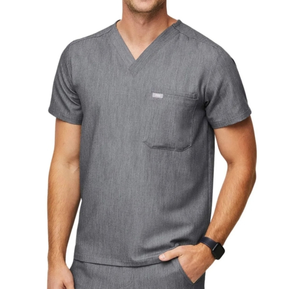 Figs Chisec 3 Pocket Scrub Top